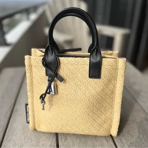 ✨ MARC JACOBS Raffia Mini Tote | Straw + Black Leather | Crossbody NWOT - Picture 4 of 15